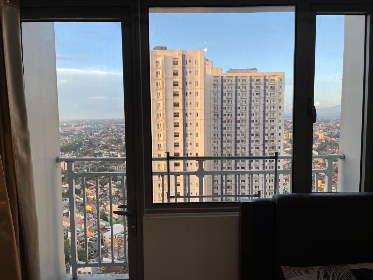 Relaxing City View Aparthotel Manila Eksteriør bilde