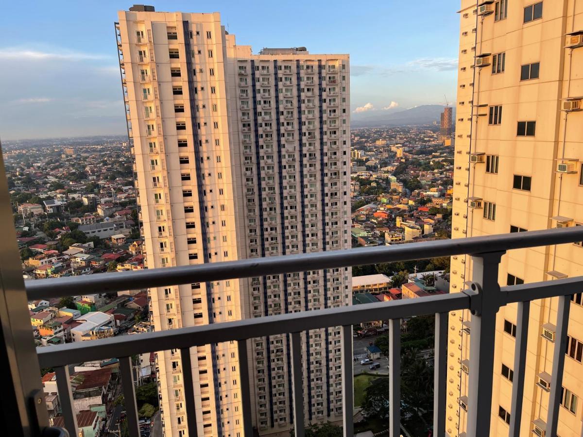 Relaxing City View Aparthotel Manila Eksteriør bilde