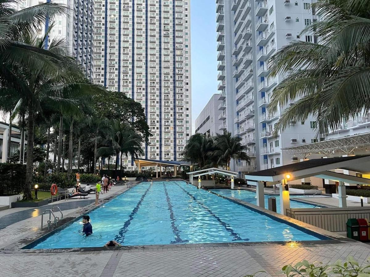 Relaxing City View Aparthotel Manila Eksteriør bilde